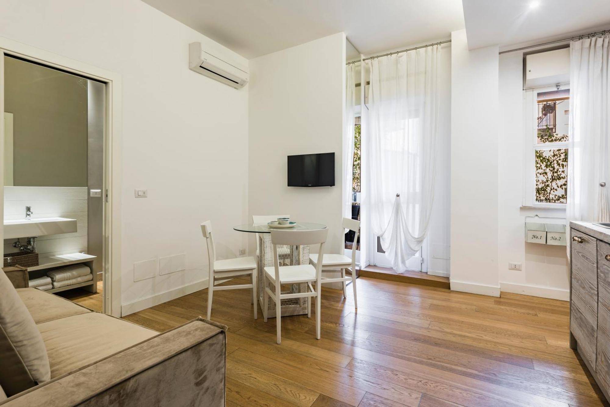 Ferrini Home - Suites คาตาเนีย ภายนอก รูปภาพ