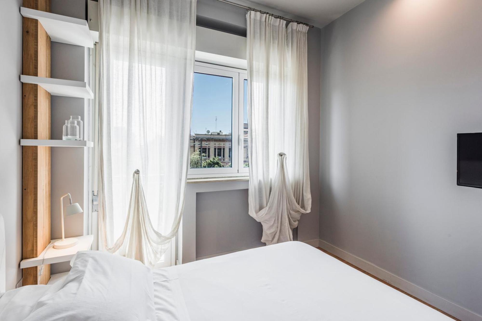 Ferrini Home - Suites คาตาเนีย ภายนอก รูปภาพ