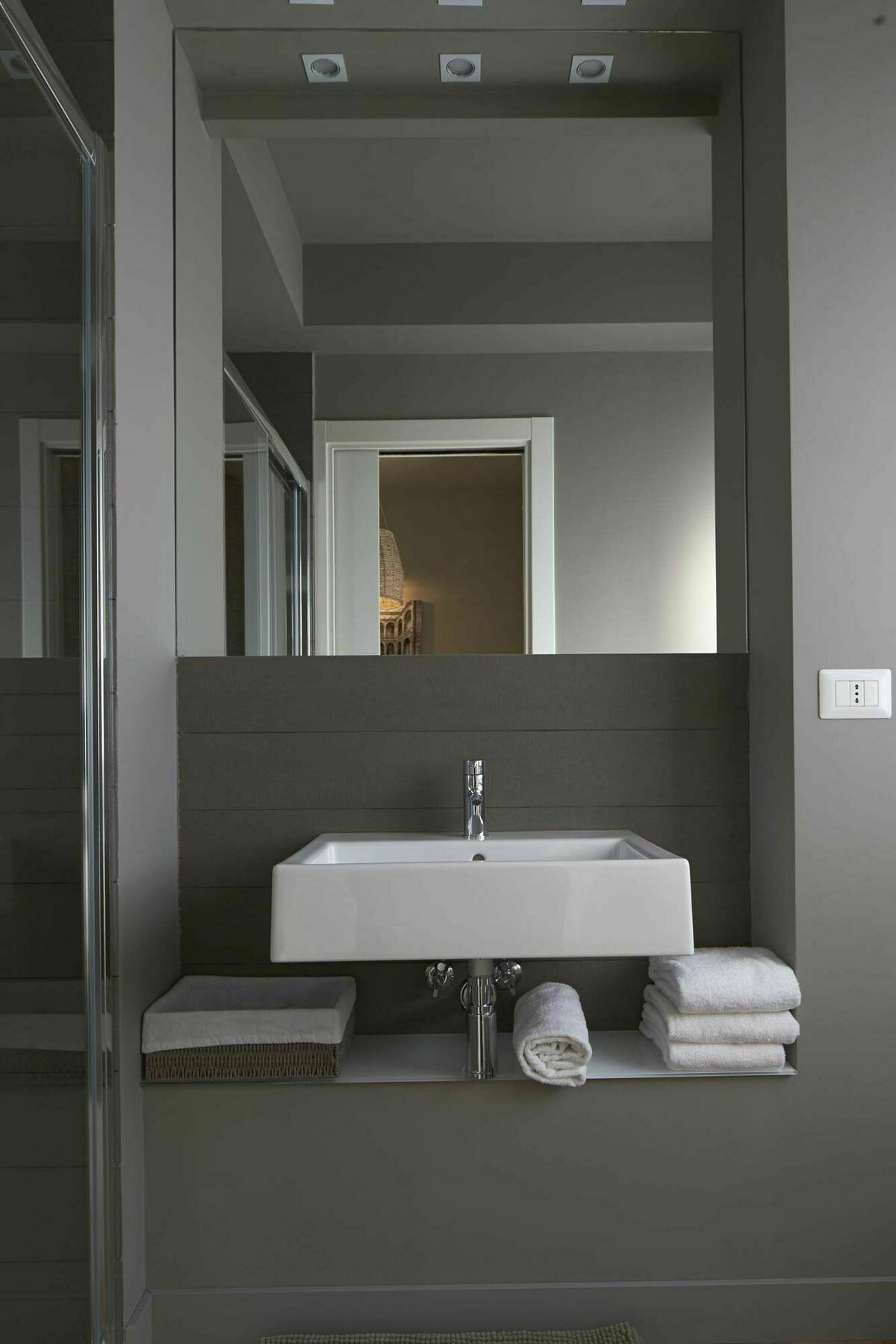 Ferrini Home - Suites คาตาเนีย ภายนอก รูปภาพ